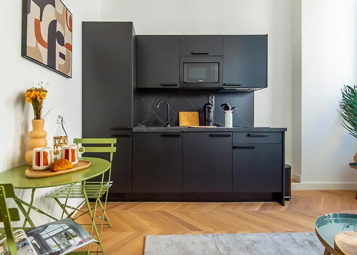 302b Beautiful Refurbished Downtown / Ac Lejlighed *